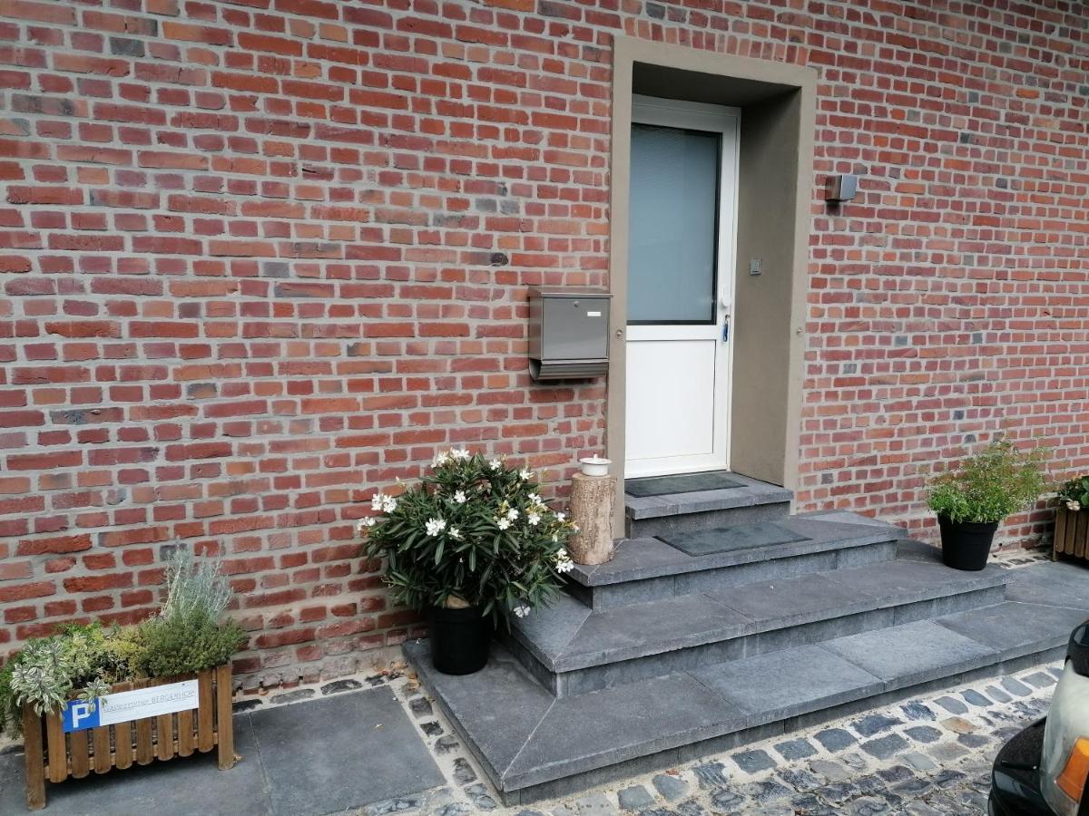 Gaestezimmer Bergerhof - Ankommen Und Wohlfuehlen Neuss Zewnętrze zdjęcie